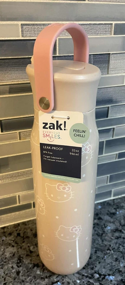 Zak Designs Hello Kitty 32oz Stainless Steel Vacuum Insulated Water Bottle