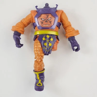 Marvel Legends Arnim Zola Construye Una Figura BAF Casi Completa Hasbro Necesita Cabeza de Pierna Foto 1 de 4