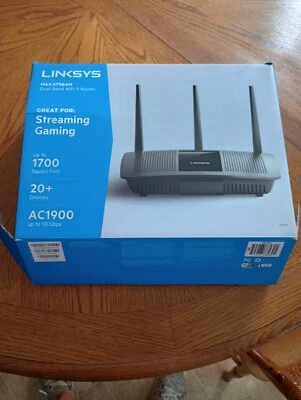 Linksys EA7450 Max-Stream Dual-Band AC1900 Wi-Fi 5 Router - Image 1 of 4