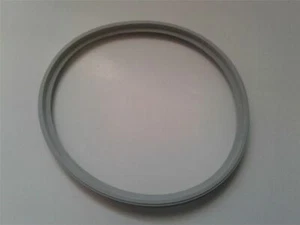 Genuine Ideal iCombi 24 30 35 Grey Lip Seal 100mm 176573 Free 1st Class Postage - Picture 1 of 1