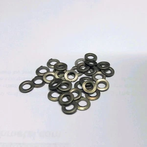 20 x Titan Grade 2 Scheiben für M2,5/ Titanium Grade 2 washers for M2.5* - Imagen 1 de 1