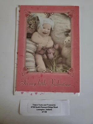 Leanin' Tree Día de San Valentín Tarjeta de Felicitación Humor Usando Solo un Ramo Flores Foto 1 de 3