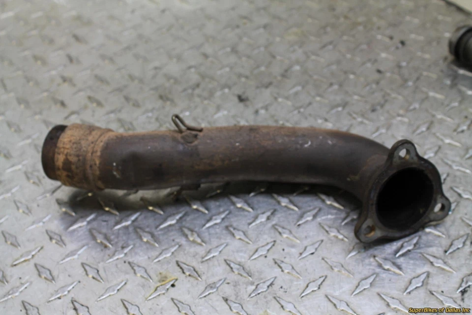 01-05 Aprilia Rst1000 tubo medio de escape futuro  Foto 1 de 1