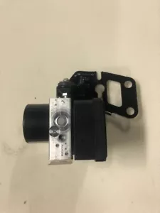 09 10 COBALT LT SEDAN Anti-Lock Brake Part Assembly; w/o active brake control - Picture 1 of 4