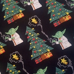 Star Wars mandalorianisches Baby Yoda Weihnachten schwarz Baumwolle Steppen pro 50 cm - Bild 1 von 5