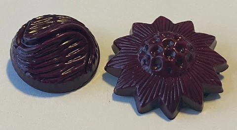 Celluloid button maroon hollow floral carved vintage antique 1" 1 1/4" Cover