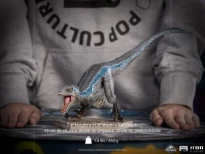 Iron Studios Jurassic World Fallen Kingdom Velociraptor Blue 1/10 Art Statue - Picture 1 of 6