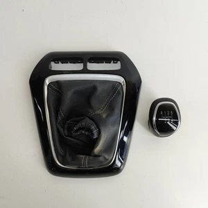 OPEL VAUXHALL CORSA F Schalthebel-Kunststoffverkleidung 98298161ZD 2021 24284157 - Bild 1 von 11