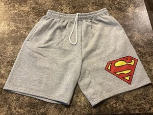 Funko Pop Funk DC COMICS Superman Fleece grau Shorts Herren Large - Bild 1 von 5