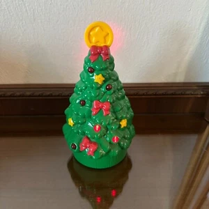 Árbol de Navidad Mattel Little People 2004 iluminación de árbol Discovery Park *sin música* - Imagen 1 de 7