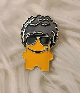 Amazon Peccy with Sunglasses Collector Enamel Pin - Picture 1 of 1
