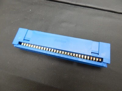 CONECTOR IDEC DUPONT / BERG 66317-060 60 POSICIONES - VENDEDOR DE EE. UU. ENVÍO RÁPIDO Foto 1 de 3