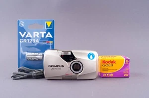 Olympus Mju II QD Stylus Epic DLX 2,8/35mm Point & Shoot 35mm Film Camera - Picture 1 of 11