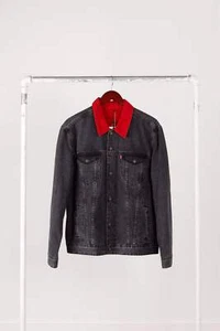 Nike Air Jordan x Levi's FW17 'Reversible Trucker' Denim Jacket Black (2017) - Picture 1 of 19