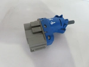 Interruptor de pedal de freno Ford Ka Plus Studio 2017 P/n: 8T4T9G854aa - Imagen 1 de 3