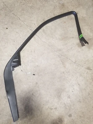 2001-2006 E46 BMW 325i 330XI passageiro dianteiro destro interior janela acabamento fabricante de equipamento original #335CN - Imagem 1 de 4