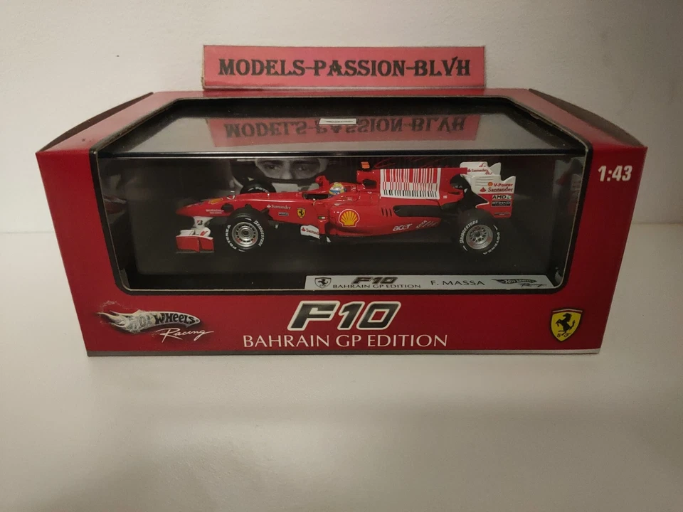 Ferrari F10 GP de Bahrain 2010 F. Massa Hotwheels T6290 1 43