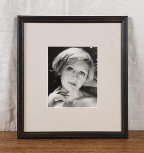 Schwarz-Weiß-Porträtfotografie, schwarz n weiß Frauenporträt, 90er Jahre Foto - Bild 1 von 5