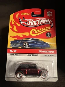 Hot Wheels Classics Series 5 2001 Mini Cooper #15/30 w/ Redline Wheels - Picture 1 of 1