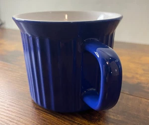 Taza CorningWare 20oz Azul Marino Cerámica Taza Acanalada Microondas Horno Mango Seguro - Imagen 1 de 10
