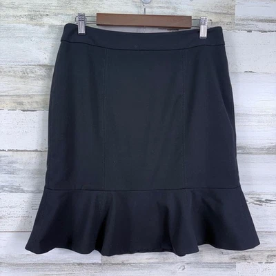 Falda lápiz de carrera con volantes dobladillo con volantes negro mercado negro de la Casa Blanca talla 10 Foto 1 de 4