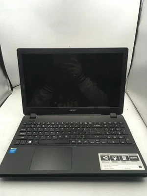 ACER ASPIRE ES1 512 - FOR PARTS/REPAIR - INTEL CELERON N2840 - 4GB RAM - READ-BB - Image 1 of 4
