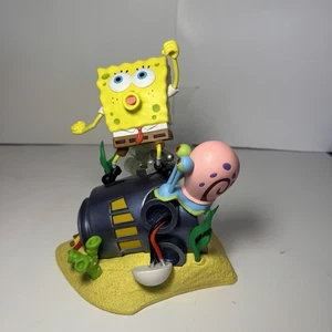 Figura de Bob Esponja Viacom 2020 estatua batalla por parte inferior de bikini - Imagen 1 de 5