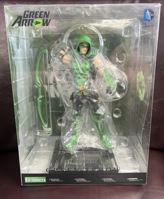 DC Kotobuyika 7.5" GREEN ARROW ArtFx Statue 2014 NIB - Image 1 of 4