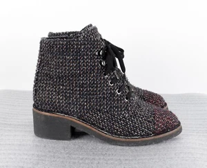 Chanel CC Logo Multicolor Tweed Cap Toe Combat Ankle Boots Size 40C - Picture 1 of 18
