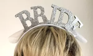 Cappello con archetto Silvertone Metalic BRIDE con piccolo velo - Foto 1 di 1