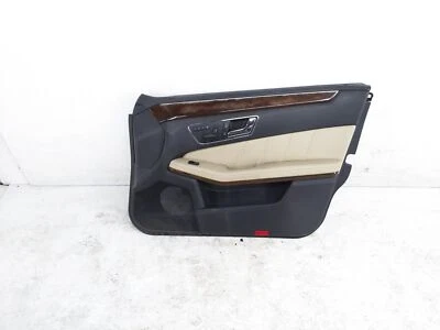 Panel interior de la puerta del pasajero delantero Mercedes-Benz E350 2010-2013 sedán - beige Foto 1 de 4