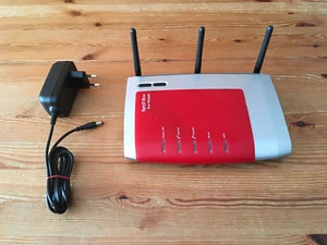 AVM FRITZ!Box Fon WLAN 7270v3 ohne Branding - Bild 1 von 3