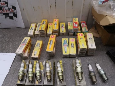 Job Lot of 28 SPARK PLUGs ,  New old stock - Image 1 of 4