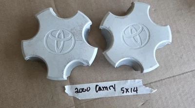 Tapacubos tapacubos Toyota Camry 1999-2002 tapacubos cubierta de inserción de rueda 5x14 OEM  Foto 1 de 2
