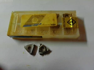 6 placas de corte reversibles Tungaloy 16NR11 W UX30 P30 - Imagen 1 de 2