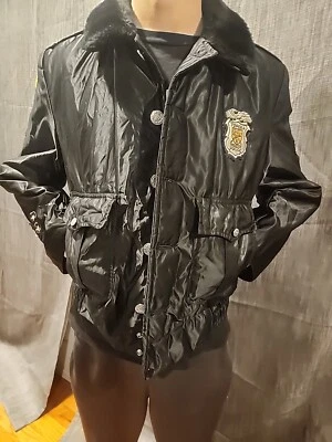 Jaqueta Bombardeiro Policial Vintage Forrada Preta com Gola de Pele Sintética Topeka Kansas Sm 42R - Imagem 1 de 4
