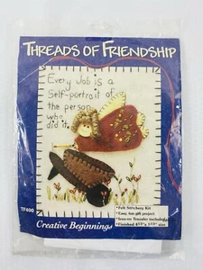 Creative Beginnings TF400 Threads of Friendship Felt Stitchery Kit - 4.5" x 5.5" - Picture 1 of 2