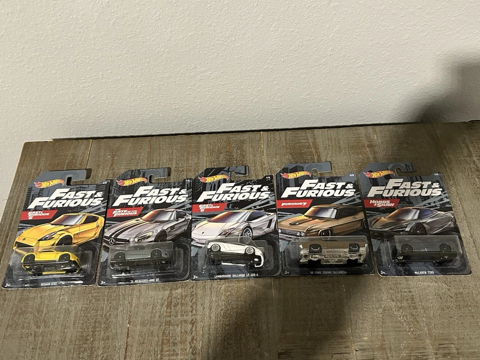 HotWheels Fast and Furious Walmart 2020 conjunto exclusivo de 5 autos diecast 1:64 Foto 1 de 3