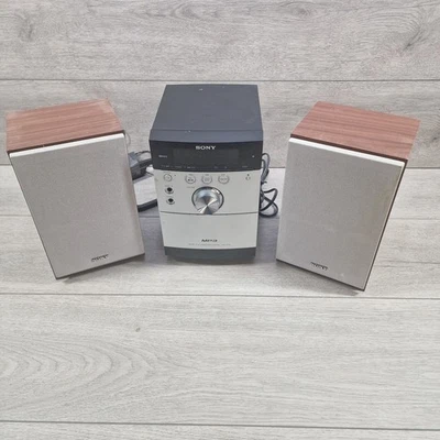 SONY MICRO HI-FI SYSTEM MP3 CMT-EH15 - Image 1 of 4