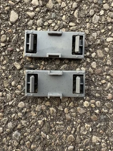 Lot Of 2 Replacement Piece For Thomas & Friends Trackmaster Trainset Connector - Picture 1 of 5