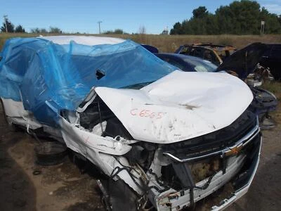 Used Windshield Wiper Motor fits: 2020 Chevrolet Traverse  Grade A - Image 1 of 4