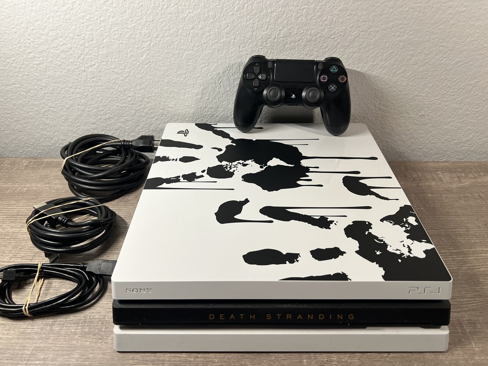 PlayStation 4 Pro 1TB Limited Edition Console [Death Stranding Bundle