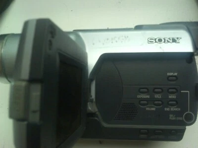 Sony Handycam DCR-TRV250 Digital-8 Camcorder (USED - FOR PARTS ONLY) - Image 1 of 4