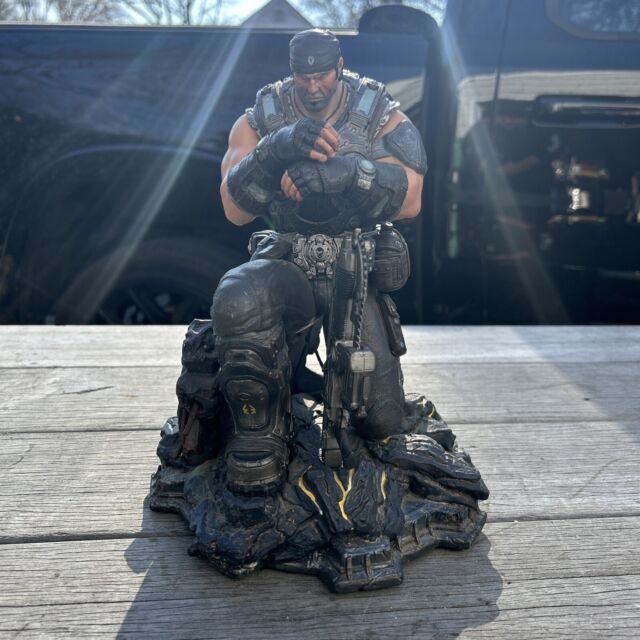 Gears of War 3 Collector's Edition PVC Statue Marcus Fenix 12 Merchandise  - Zavvi US