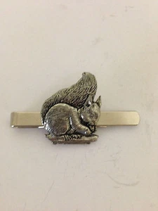 Eichhörnchen PP-A14 englisches Zinn Emblem auf einer Krawattenklammer (Folie) - Bild 1 von 1