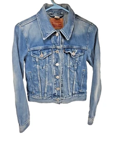 Levi's Jean Jacket. Kids Size S/P/CH. Light Wash Denim. - Picture 1 of 14
