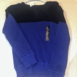 Gap Boys Sweater Soft waffle-stitch knit with colorblock detailing. Medium 8/9 - Picture 1 of 4