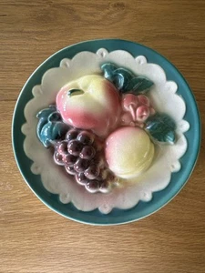 VTG Royal Copley WALL POCKET Raised fruit Apple Grapes Peach Standing Vase - Picture 1 of 17