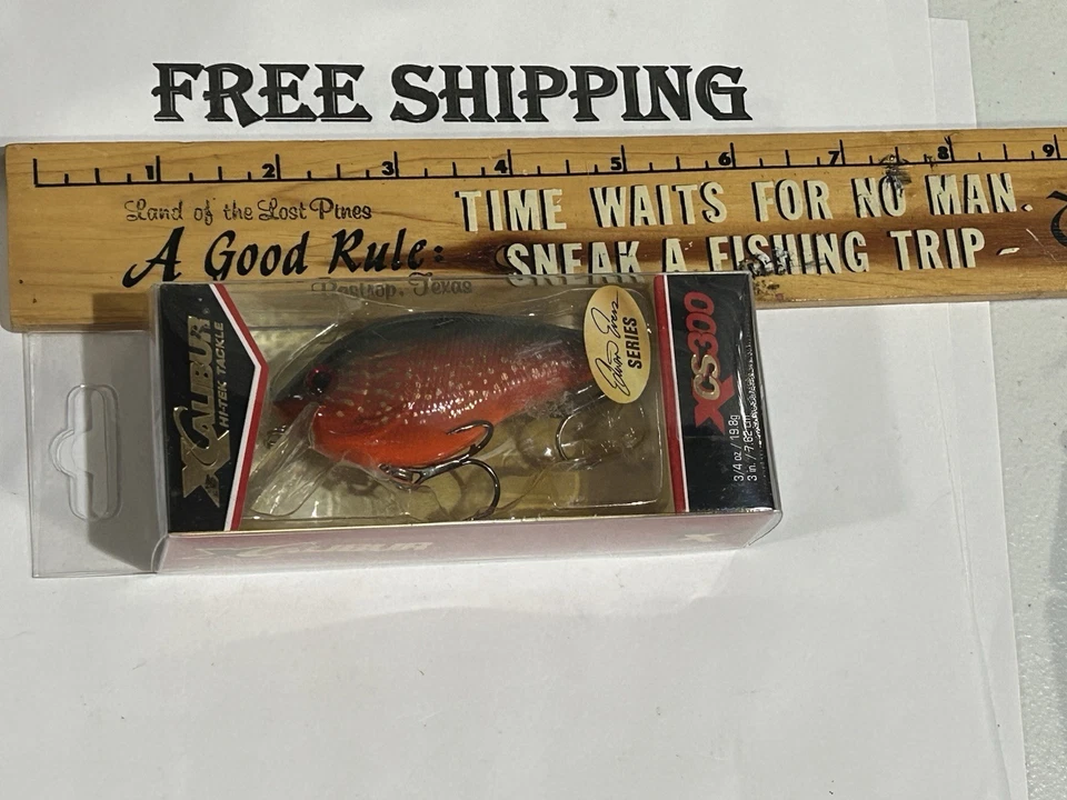 Discontinued Xcalibur XCS300 CRANKBAIT Rayburn Gold Silent 3/4 Oz FISHING LURE - Image 1 of 3