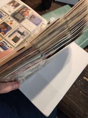 24 Page Lot 90s Inserts! - Image 1 of 4